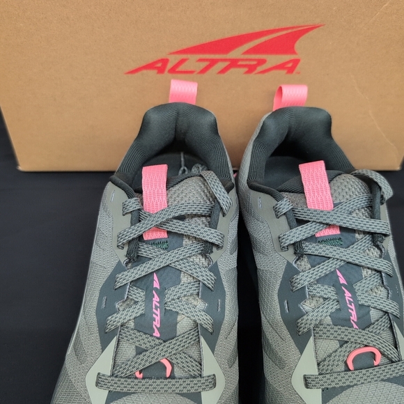 Altra Lone Peak 9 Women's Trail Running Shoes US 11 Green - Picture 5 of 15